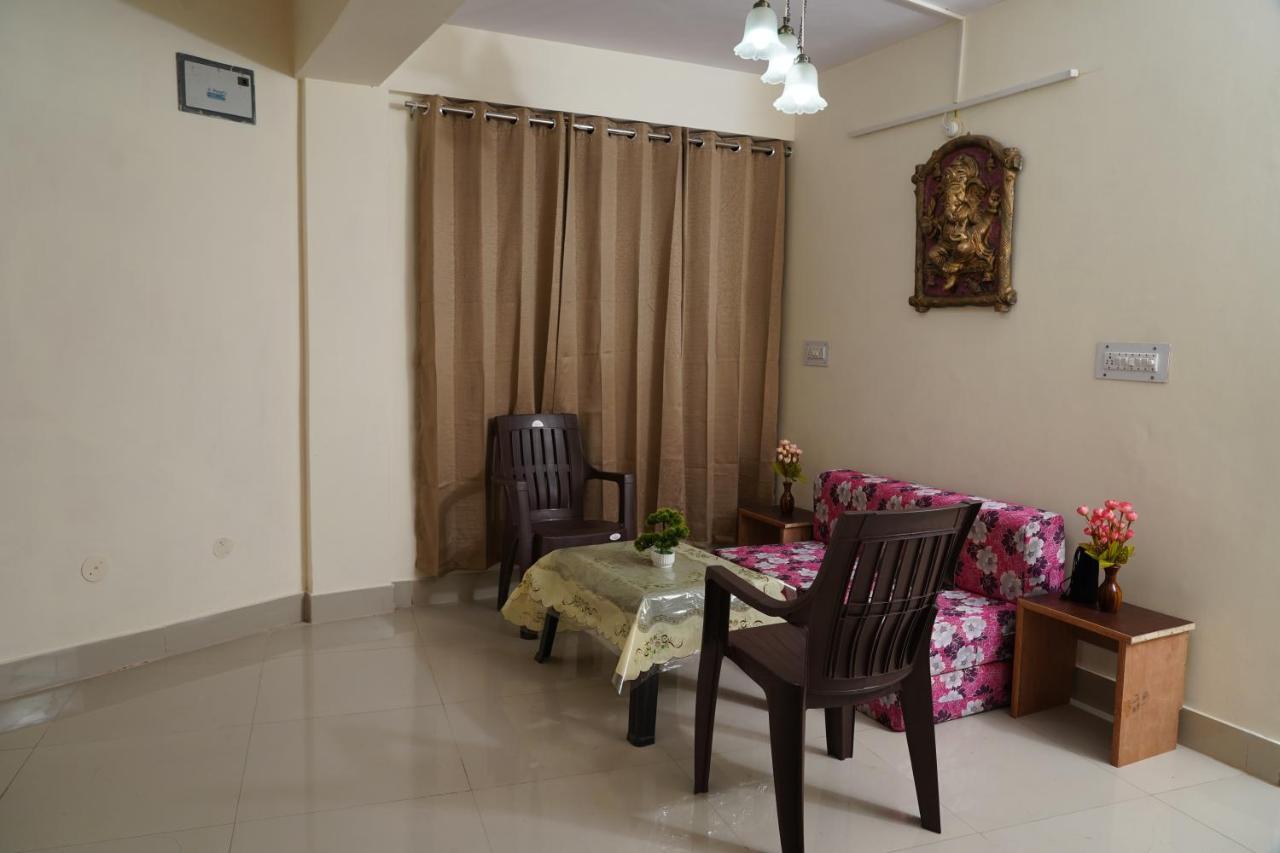 Shimla Pines Homestay ภายนอก รูปภาพ