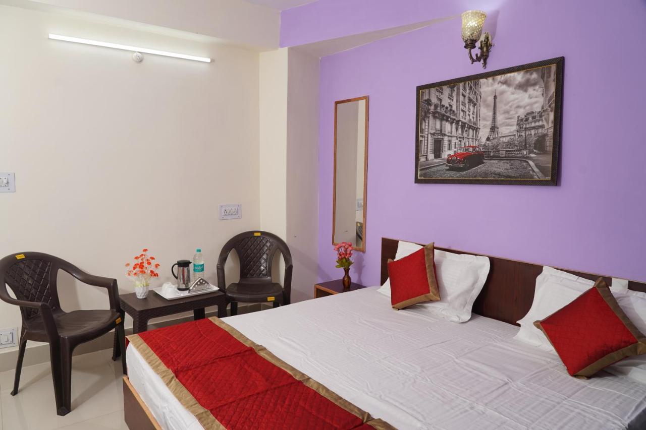 Shimla Pines Homestay ภายนอก รูปภาพ
